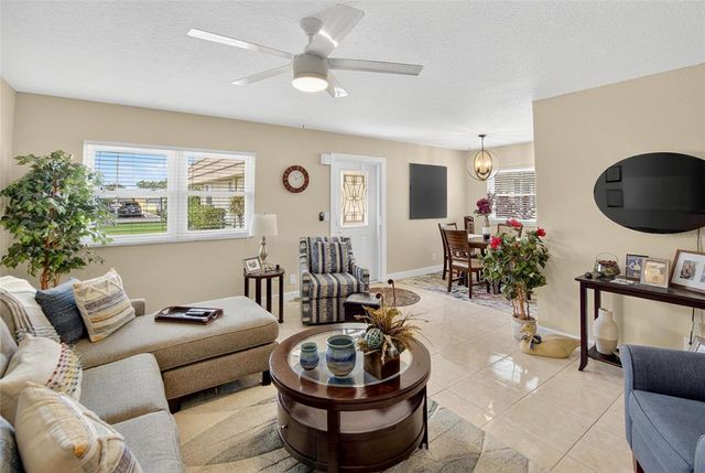 202 BEDFORD STREET 69, Sun City Center, FL 33573