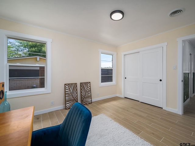 623 Beechwood Dr, Tyler, TX 75701
