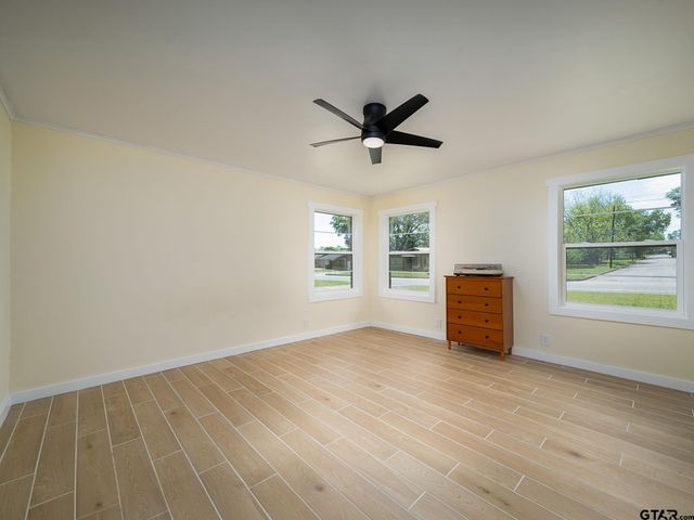 623 Beechwood Dr, Tyler, TX 75701
