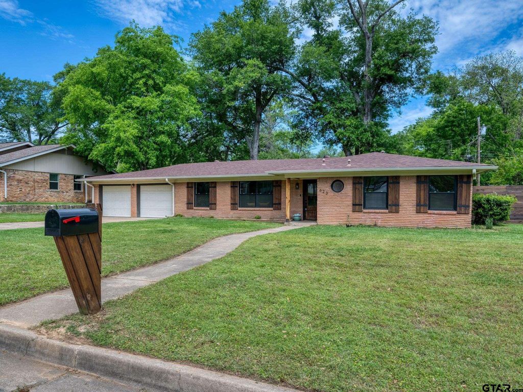 623 Beechwood Dr, Tyler, TX 75701