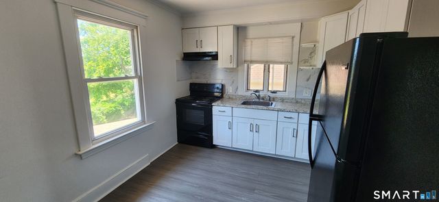 280 Third Avenue 2nd fl., West Haven, CT 06516