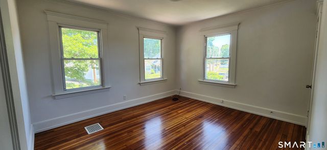 280 Third Avenue 2nd fl., West Haven, CT 06516