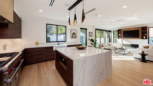 4153 Vantage Avenue, Studio City (los Angeles), CA 91604