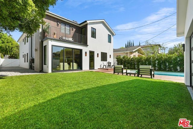 4153 Vantage Avenue, Studio City (los Angeles), CA 91604