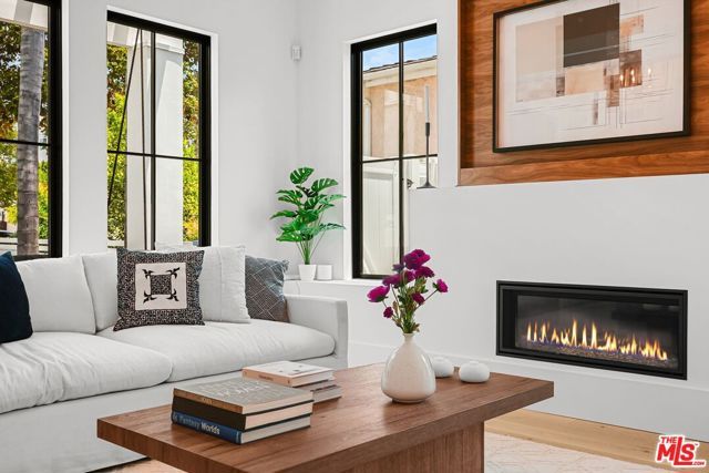 4153 Vantage Avenue, Studio City (los Angeles), CA 91604
