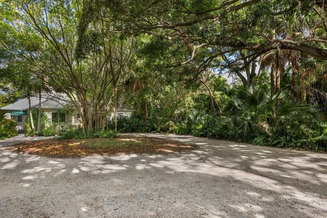3301 BAY SHORE ROAD, Sarasota, FL 34234