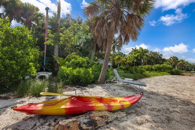 3301 BAY SHORE ROAD, Sarasota, FL 34234