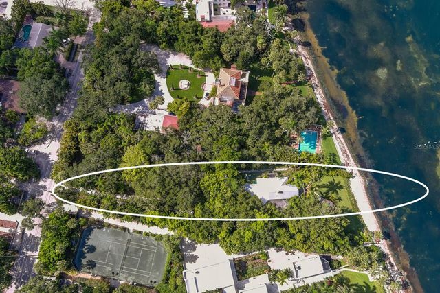 3301 BAY SHORE ROAD, Sarasota, FL 34234