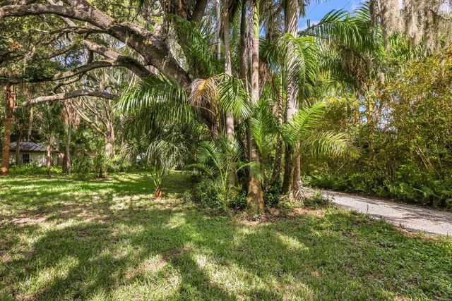 3301 BAY SHORE ROAD, Sarasota, FL 34234
