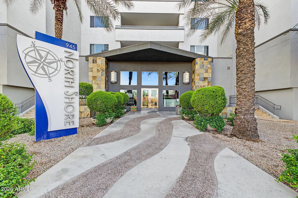 945 E PLAYA DEL NORTE Drive 2007, Tempe, AZ 85288