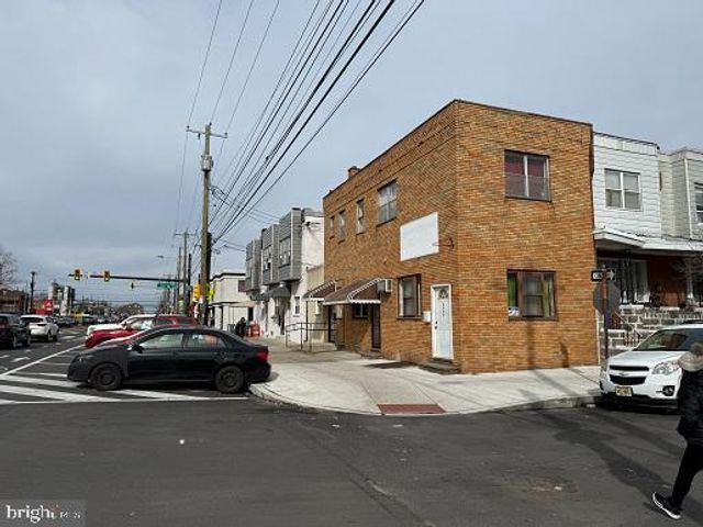 2648 S DARIEN ST, Philadelphia, PA 19148