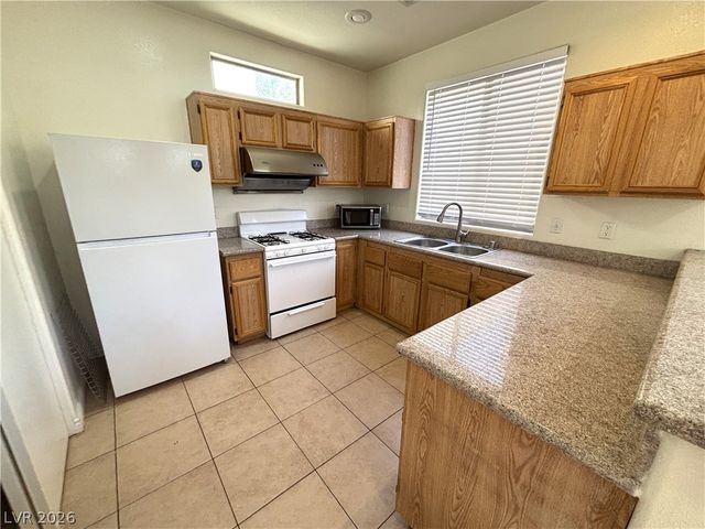 9730 VILLA LORENA Avenue, Las Vegas, NV 89147
