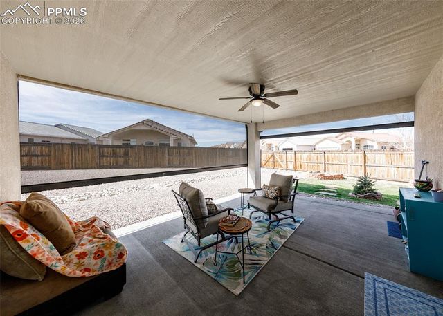 717 Edna Lane, Pueblo, CO 81005