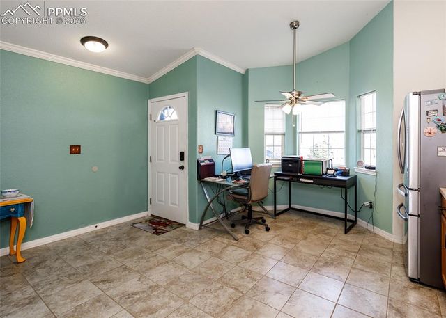 717 Edna Lane, Pueblo, CO 81005