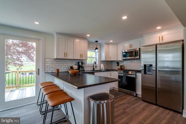 505 BRENNEMAN RD, Willow Street, PA 17584