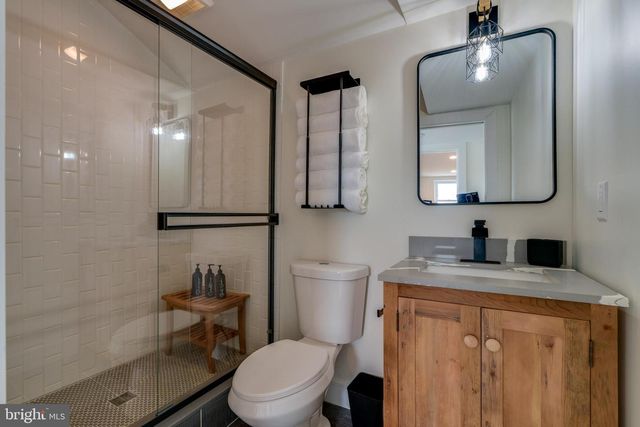 505 BRENNEMAN RD, Willow Street, PA 17584