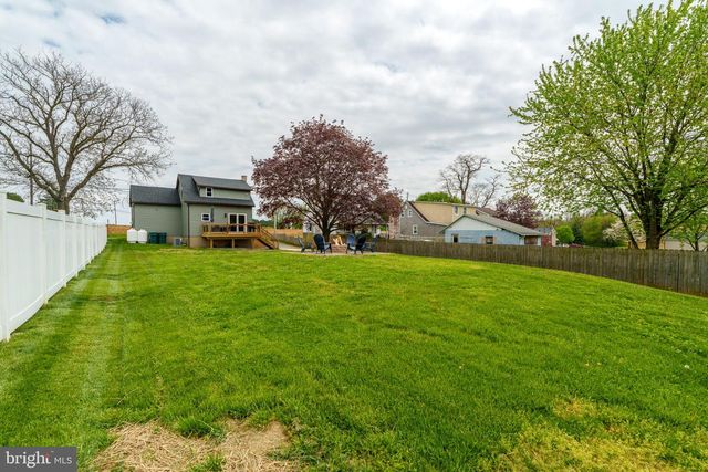 505 BRENNEMAN RD, Willow Street, PA 17584