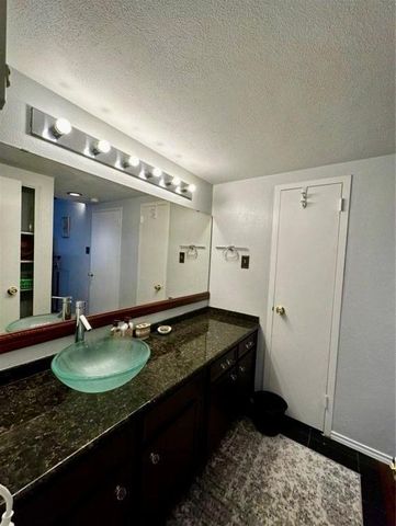 7520 Hornwood Drive 906, Houston, TX 77036