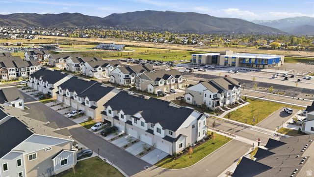 13897 S CANAAN PEAK DR, Herriman, UT 84096