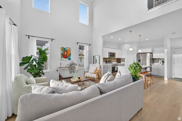 13897 S CANAAN PEAK DR, Herriman, UT 84096