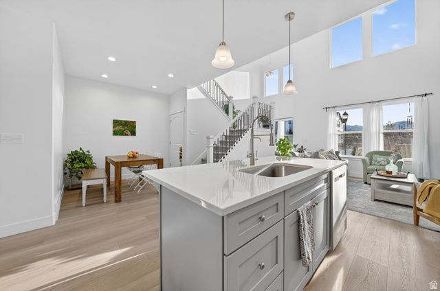 13897 S CANAAN PEAK DR, Herriman, UT 84096