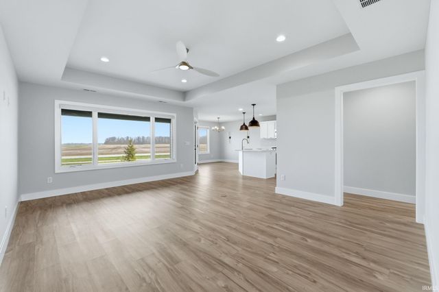 1572 Lagonda Trail, Fort Wayne, IN 46818