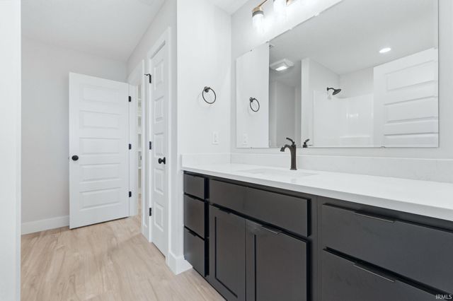 1572 Lagonda Trail, Fort Wayne, IN 46818