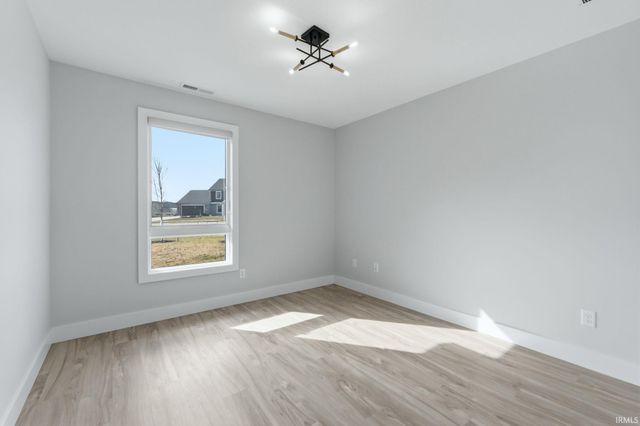 1572 Lagonda Trail, Fort Wayne, IN 46818