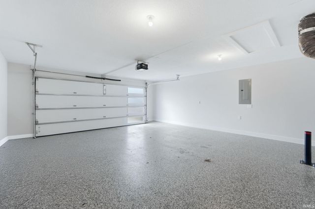 1572 Lagonda Trail, Fort Wayne, IN 46818