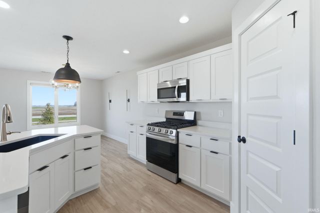 1572 Lagonda Trail, Fort Wayne, IN 46818