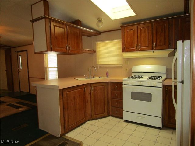 1626 132 E 51st Street, Ashtabula, OH 44004