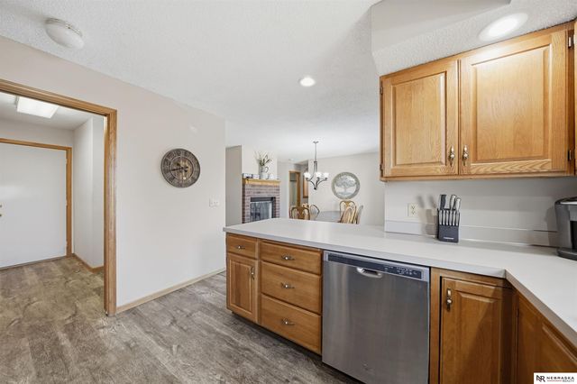 7231 S 30th Place, Lincoln, NE 68516