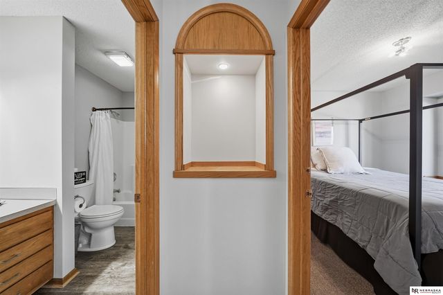 7231 S 30th Place, Lincoln, NE 68516