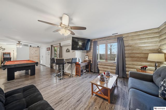 7231 S 30th Place, Lincoln, NE 68516