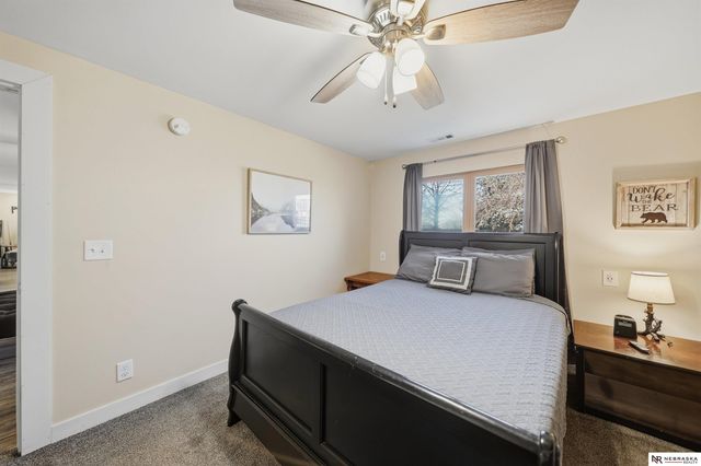 7231 S 30th Place, Lincoln, NE 68516