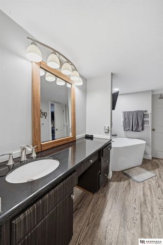 7231 S 30th Place, Lincoln, NE 68516