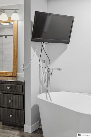 7231 S 30th Place, Lincoln, NE 68516