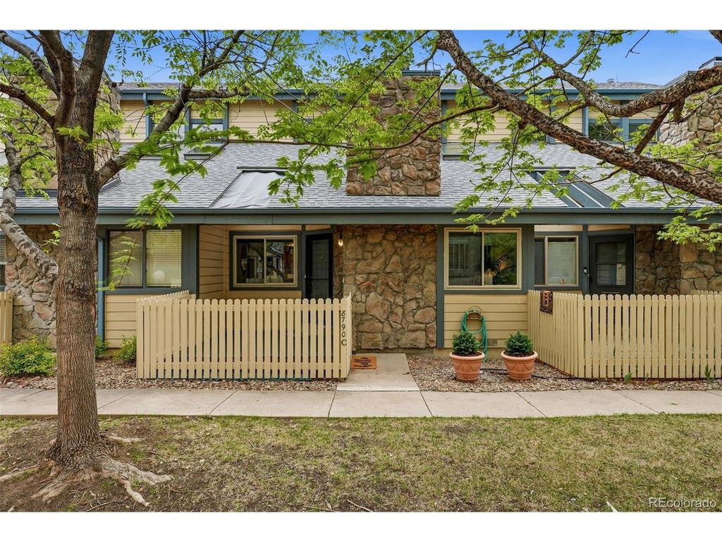8790 Allison Dr C, Arvada, CO 80005