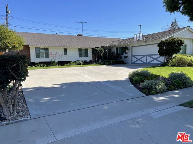 6606 S Sherbourne Drive, Los Angeles, CA 90056