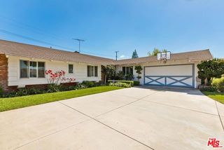 6606 S Sherbourne Drive, Los Angeles, CA 90056