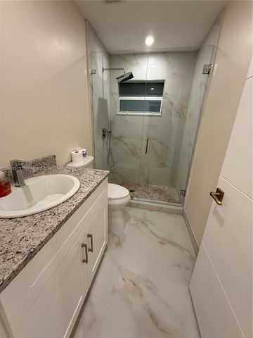 951 NE 50th Ct 1, Deerfield Beach, FL 33064