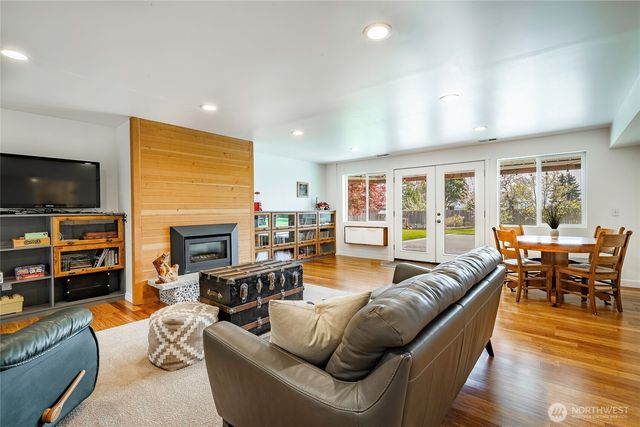 2147 Hillside Place, Ferndale, WA 98248