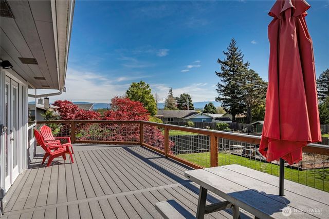 2147 Hillside Place, Ferndale, WA 98248
