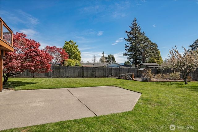 2147 Hillside Place, Ferndale, WA 98248