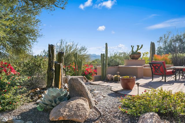 27407 N QUINTANA Drive, Rio Verde, AZ 85263