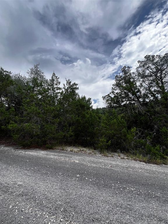 21307 Wyoming PASS, Lago Vista, TX 78645