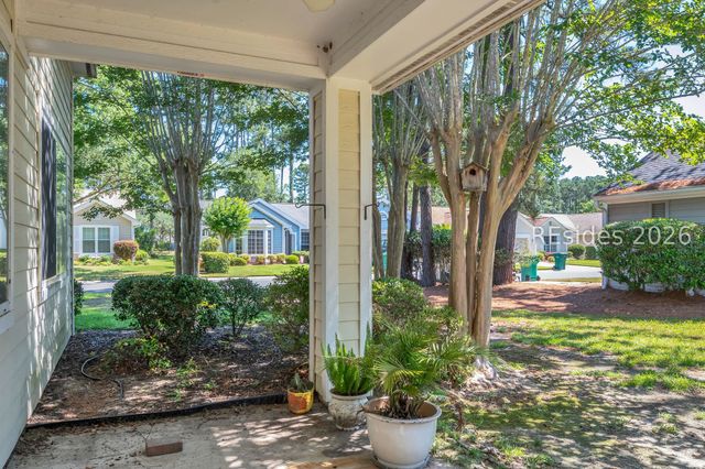 1 Coburn Ln, Bluffton, SC 29909