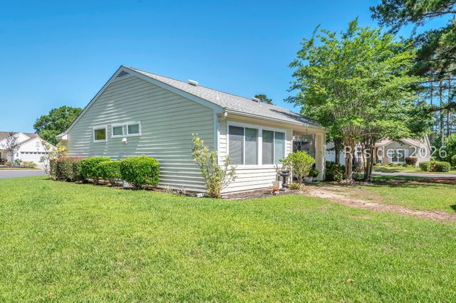 1 Coburn Ln, Bluffton, SC 29909