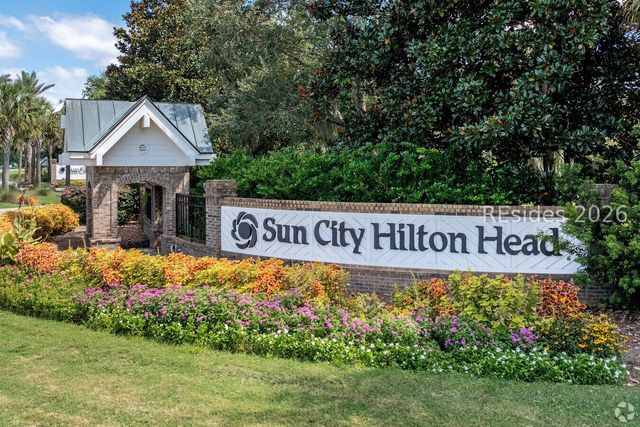 1 Coburn Ln, Bluffton, SC 29909