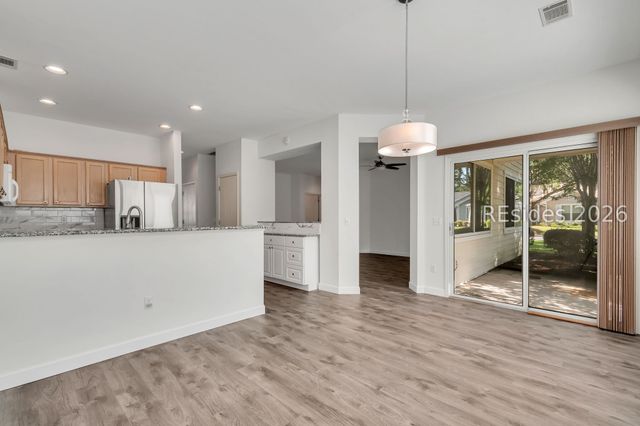 1 Coburn Ln, Bluffton, SC 29909